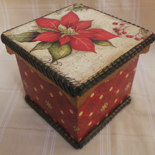 Caixa "Poinsétia" / "Poinsettia" box (1)