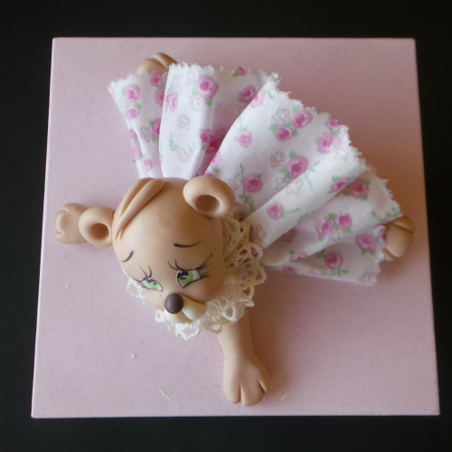 Caixa de bijuteria "Ursinha dançarina" / "Dancing Bear" jewelry box